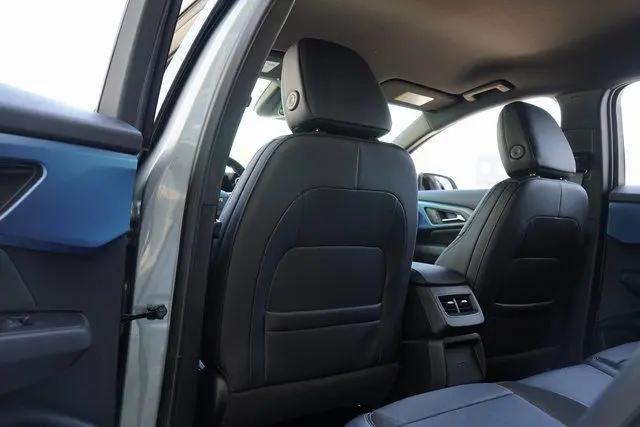 2025 Chevrolet Equinox LT 2