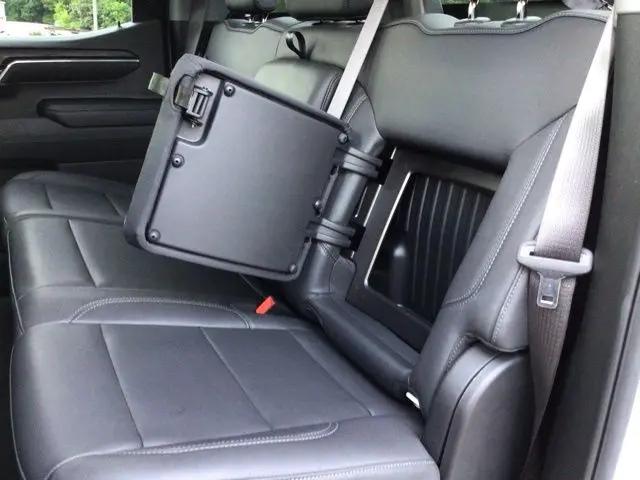 2024 GMC Sierra 1500 4WD Crew Cab Short Box SLT