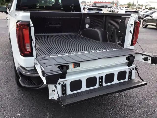 2024 GMC Sierra 1500 4WD Crew Cab Short Box SLT