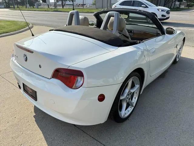 2006 BMW Z4 3.0si
