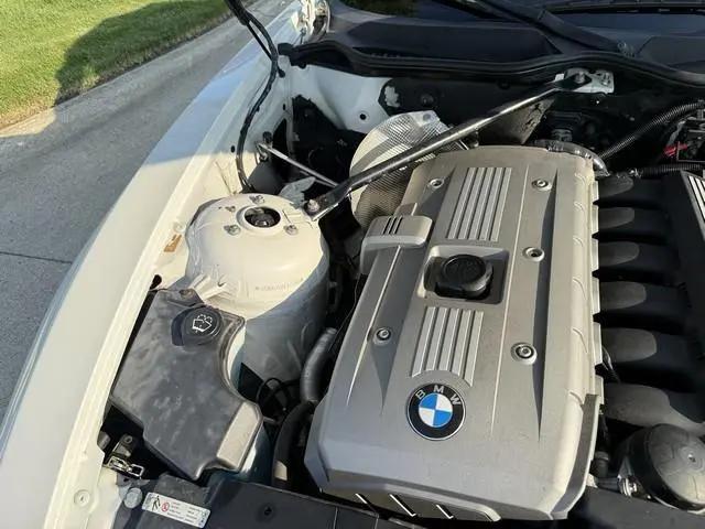 2006 BMW Z4 3.0si