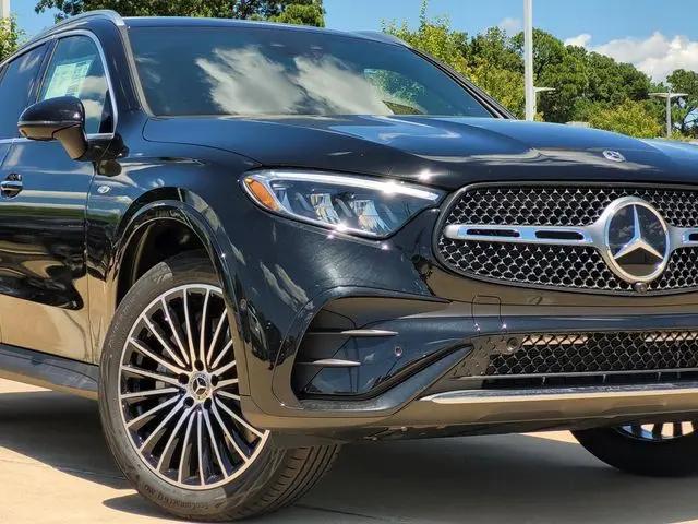 2025 Mercedes-Benz GLC 350e 4MATIC