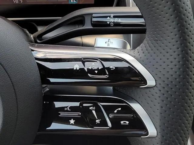 2025 Mercedes-Benz GLC 350e 4MATIC