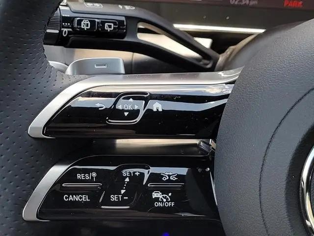 2025 Mercedes-Benz GLC 350e 4MATIC