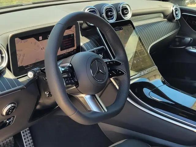 2025 Mercedes-Benz GLC 350e 4MATIC