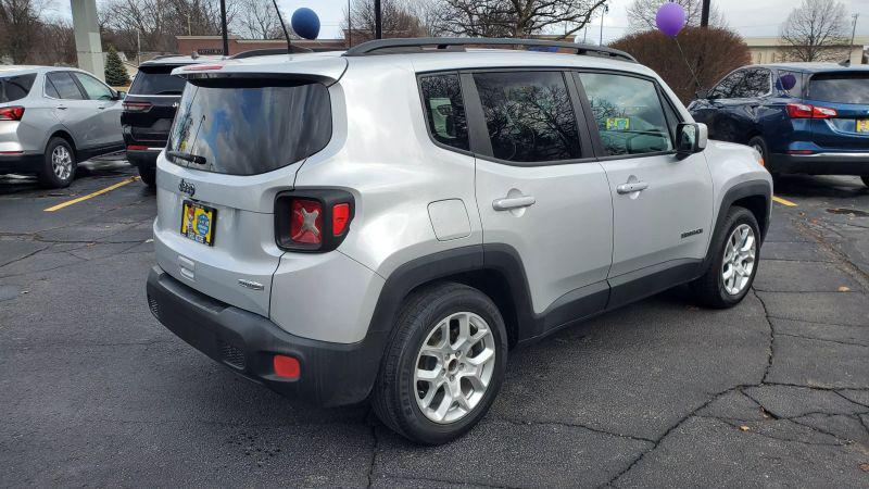 2018 Jeep Renegade Latitude FWD