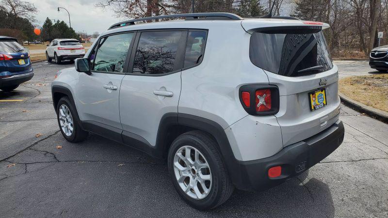 2018 Jeep Renegade Latitude FWD