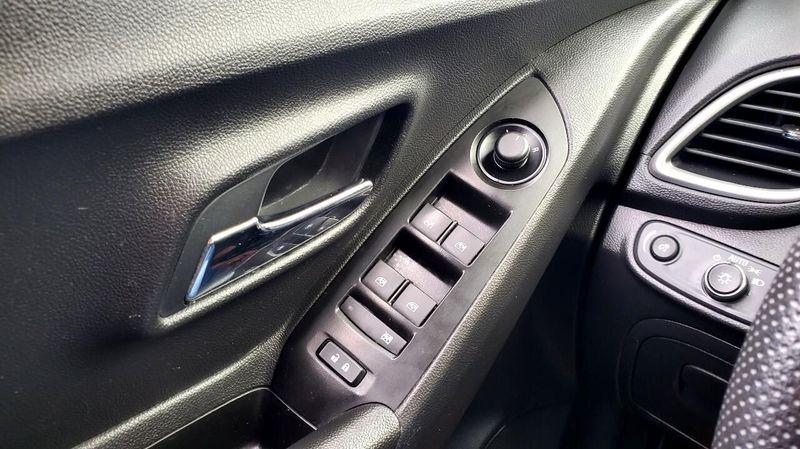 2021 Chevrolet Trax AWD LT