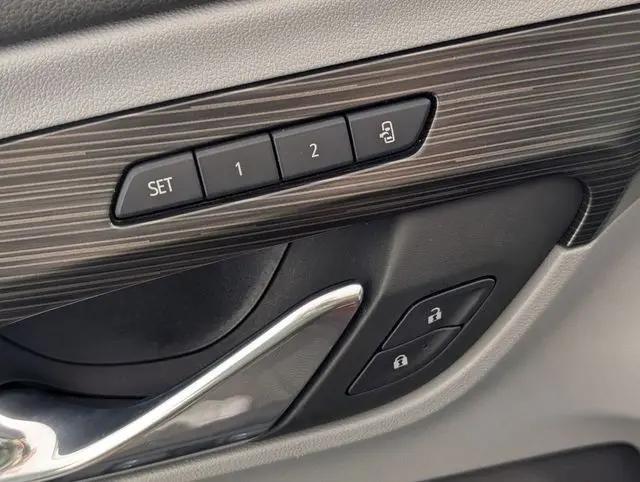 2023 GMC Terrain FWD SLT