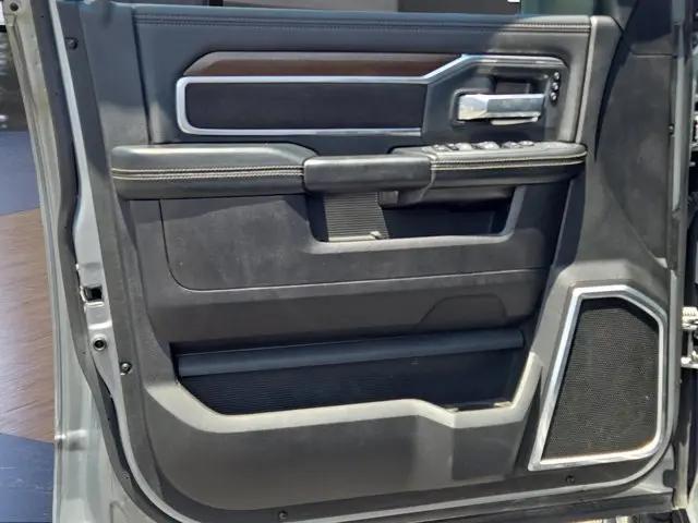 2024 Ram 2500 Laramie Crew Cab 4x4 6'4" Box
