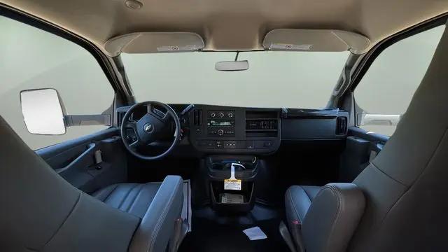2025 Chevrolet Express Cutaway Work Van