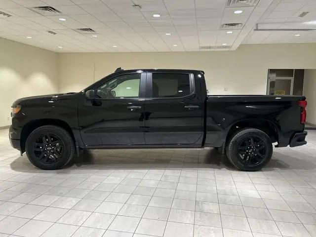 2025 Chevrolet Silverado 1500 2WD Crew Cab Short Bed Custom