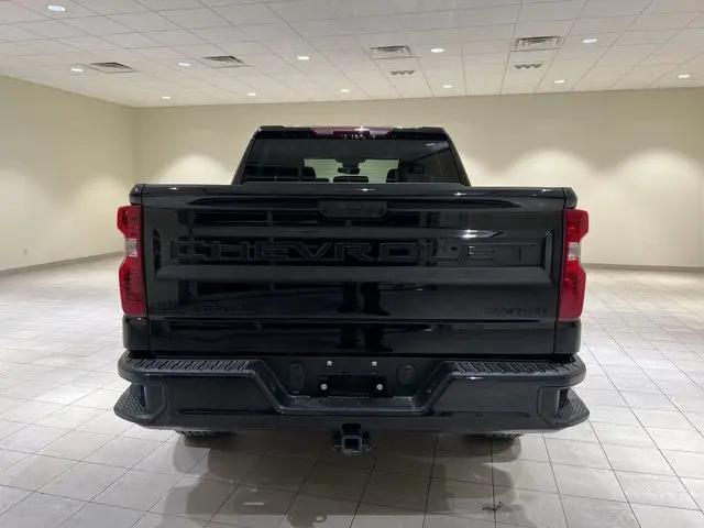 2025 Chevrolet Silverado 1500 2WD Crew Cab Short Bed Custom