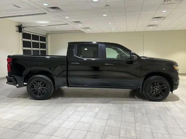 2025 Chevrolet Silverado 1500 2WD Crew Cab Short Bed Custom