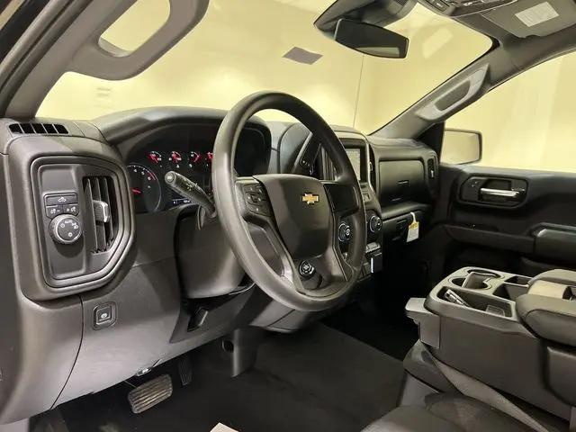 2025 Chevrolet Silverado 1500 2WD Crew Cab Short Bed Custom