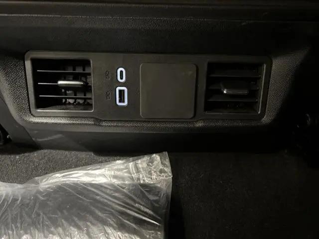 2025 Chevrolet Silverado 1500 2WD Crew Cab Short Bed Custom