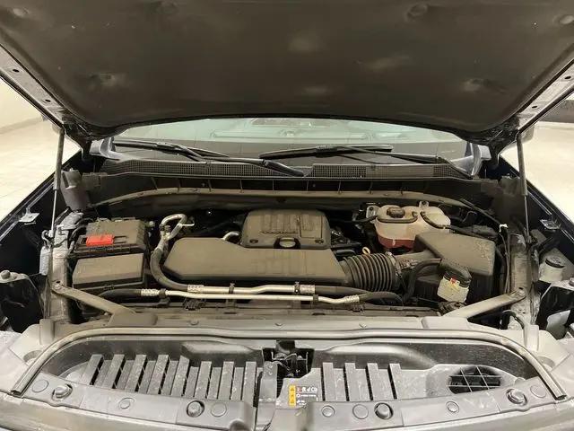 2025 Chevrolet Silverado 1500 2WD Crew Cab Short Bed Custom