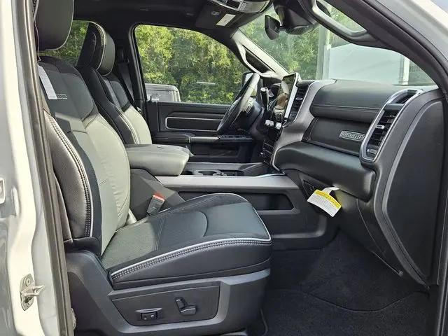 2025 Ram 2500 Laramie Crew Cab 4x4 6'4" Box