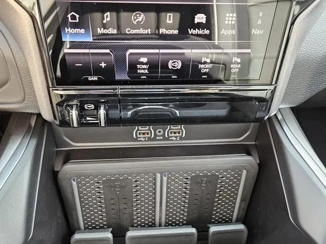 2025 Ram 2500 Laramie Crew Cab 4x4 6'4" Box