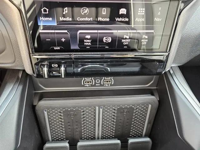 2025 Ram 2500 Laramie Crew Cab 4x4 64 Box