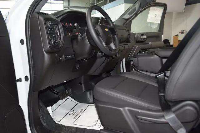 2025 Chevrolet Silverado 3500HD Work Truck