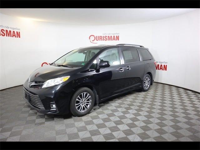 2019 Toyota Sienna XLE Premium 8 Passenger