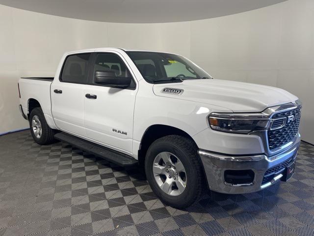 2026 RAM Ram 1500 RAM 1500 TRADESMAN CREW CAB 4X4 57 BOX