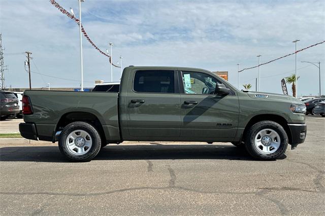 2025 RAM Ram 1500 RAM 1500 TRADESMAN CREW CAB 4X2 57 BOX