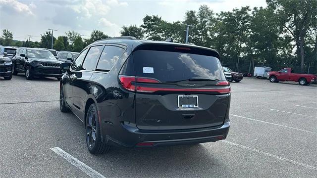 2026 Chrysler Pacifica PACIFICA LIMITED 2026 Chrysler Pacifica PACIFICA LIMITED