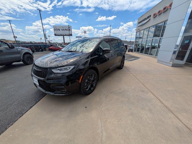 2026 Chrysler Pacifica PACIFICA LIMITED AWD 2026 Chrysler Pacifica PACIFICA LIMITED AWD