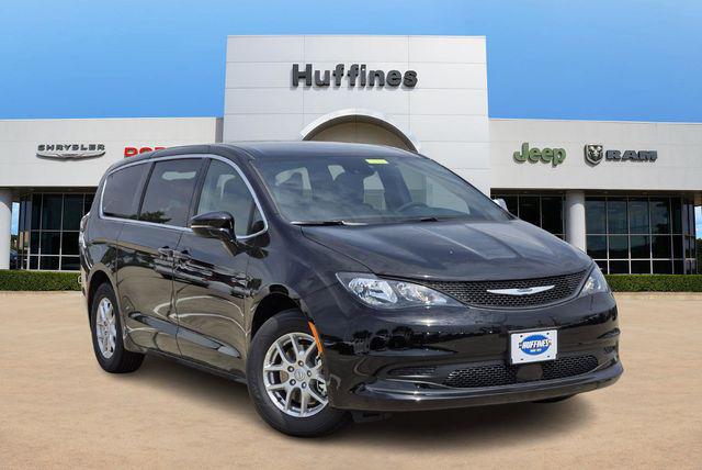 2026 Chrysler Voyager VOYAGER LX