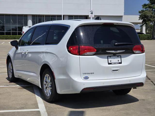 2026 Chrysler Voyager VOYAGER LX