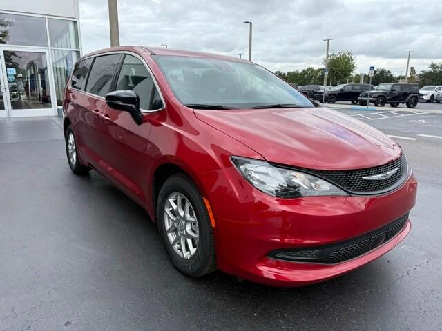 2026 Chrysler Voyager VOYAGER LX