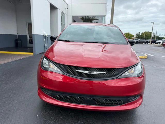 2026 Chrysler Voyager VOYAGER LX