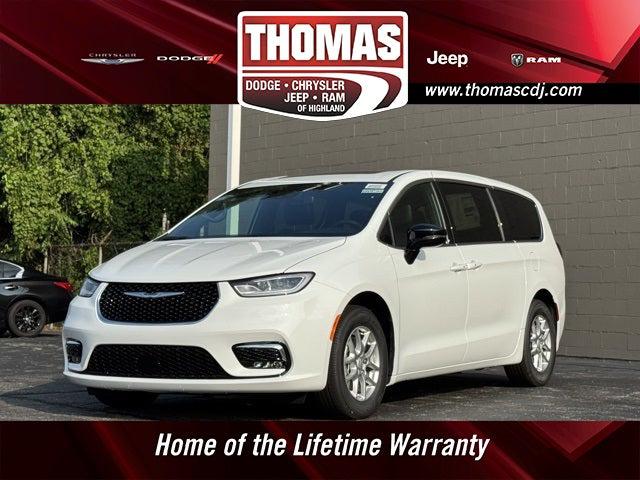 2026 Chrysler Pacifica PACIFICA SELECT