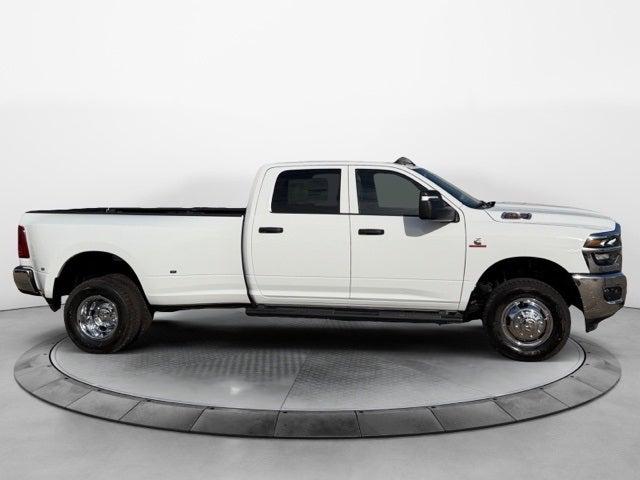 2026 RAM Ram 3500 RAM 3500 TRADESMAN CREW CAB 4X4 8 BOX 2026 RAM Ram 3500 RAM 3500 TRADESMAN CREW CAB 4X4 8 BOX