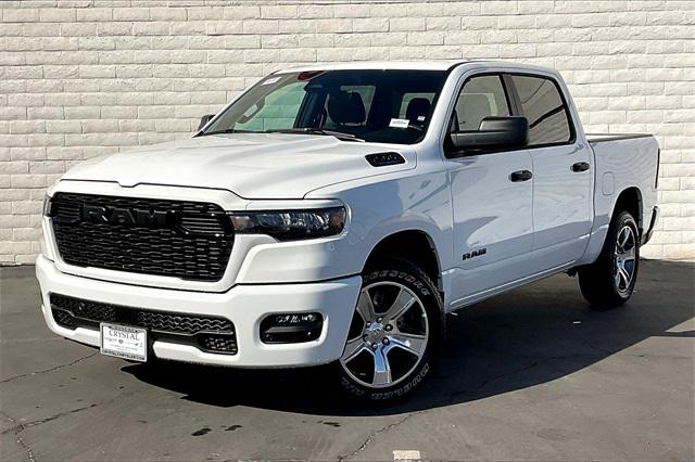 2025 RAM Ram 1500 RAM 1500 TRADESMAN CREW CAB 4X2 57 BOX