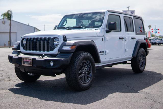 2025 Jeep Wrangler 4-Door Summit 4x4 2025 Jeep Wrangler 4-Door Summit 4x4
