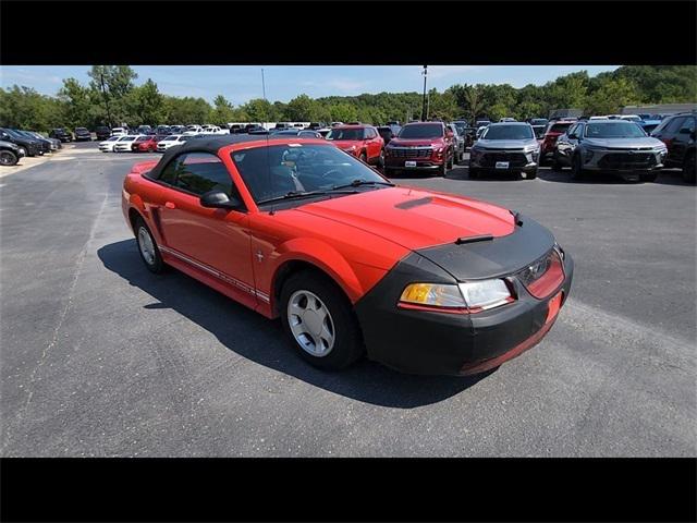 2000 Ford Mustang V6