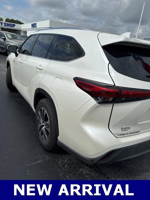 2020 Toyota Highlander Hybrid XLE