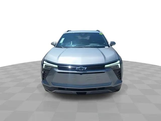 2025 Chevrolet V Blazer RWD LT