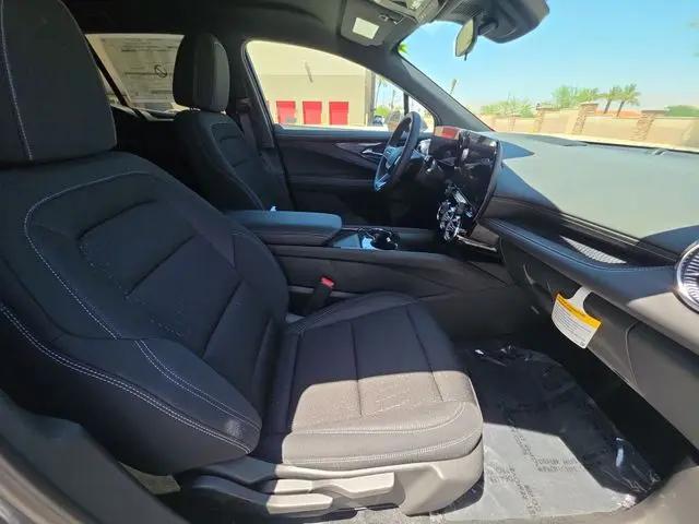 2025 Chevrolet V Blazer RWD LT
