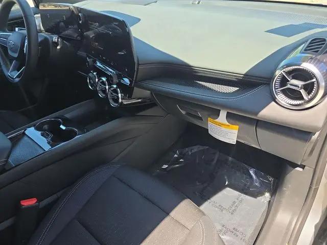 2025 Chevrolet V Blazer RWD LT