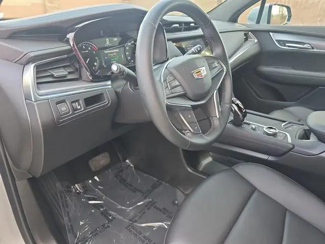 2025 Cadillac XT5 FWD Luxury