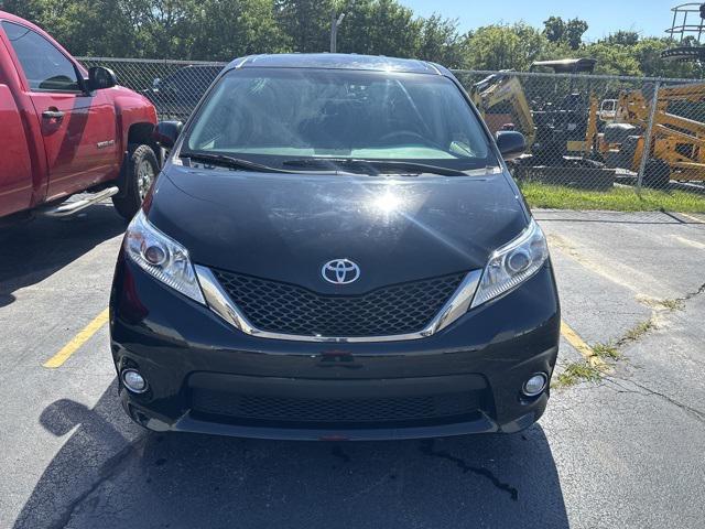 2011 Toyota Sienna SE