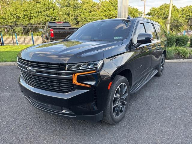 2022 Chevrolet Suburban 4WD RST