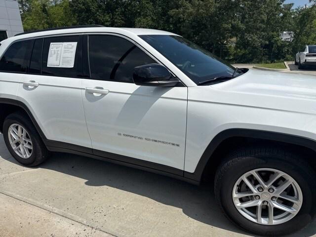 2024 Jeep Grand Cherokee Laredo X 4x4
