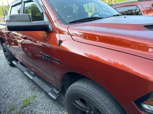 2017 RAM 1500 Sport Crew Cab 4x4 57 Box