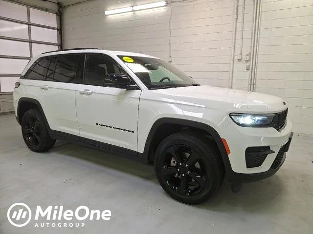 2023 Jeep Grand Cherokee Altitude 4x4