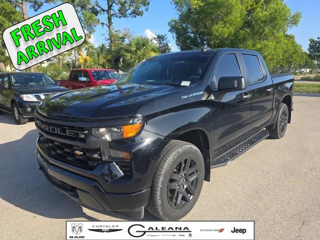 2022 Chevrolet Silverado 1500 2WD Crew Cab Short Bed Custom